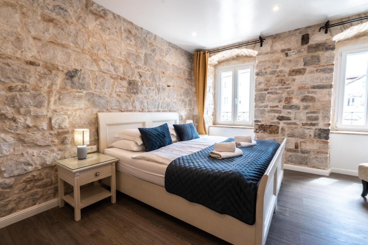 Luxury Rooms Lucija And Luka Split Exterior photo