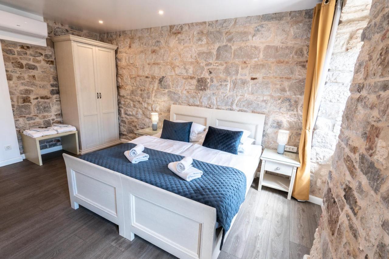 Luxury Rooms Lucija And Luka Split Exterior photo