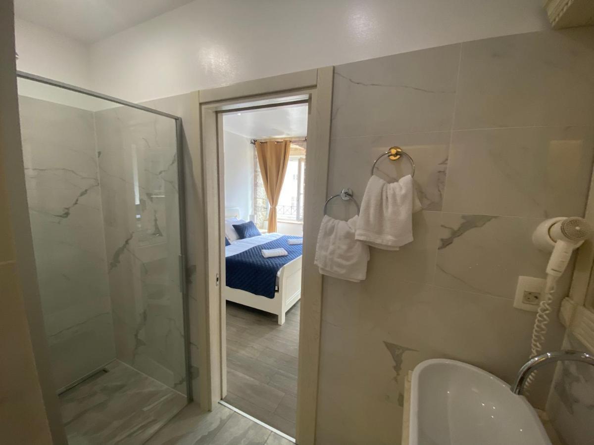 Luxury Rooms Lucija And Luka Split Exterior photo