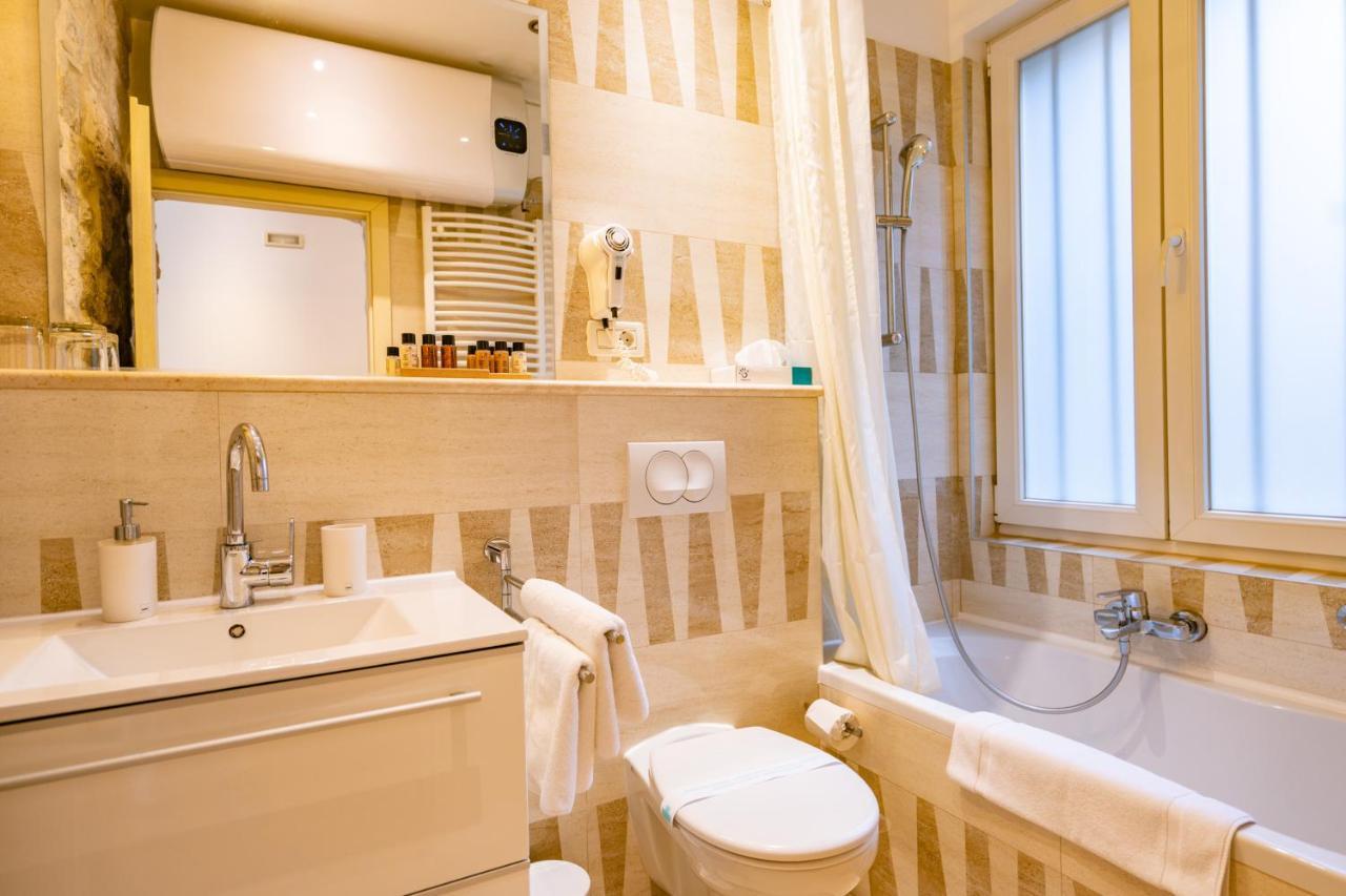 Luxury Rooms Lucija And Luka Split Exterior photo