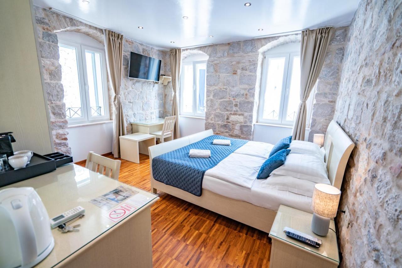 Luxury Rooms Lucija And Luka Split Exterior photo