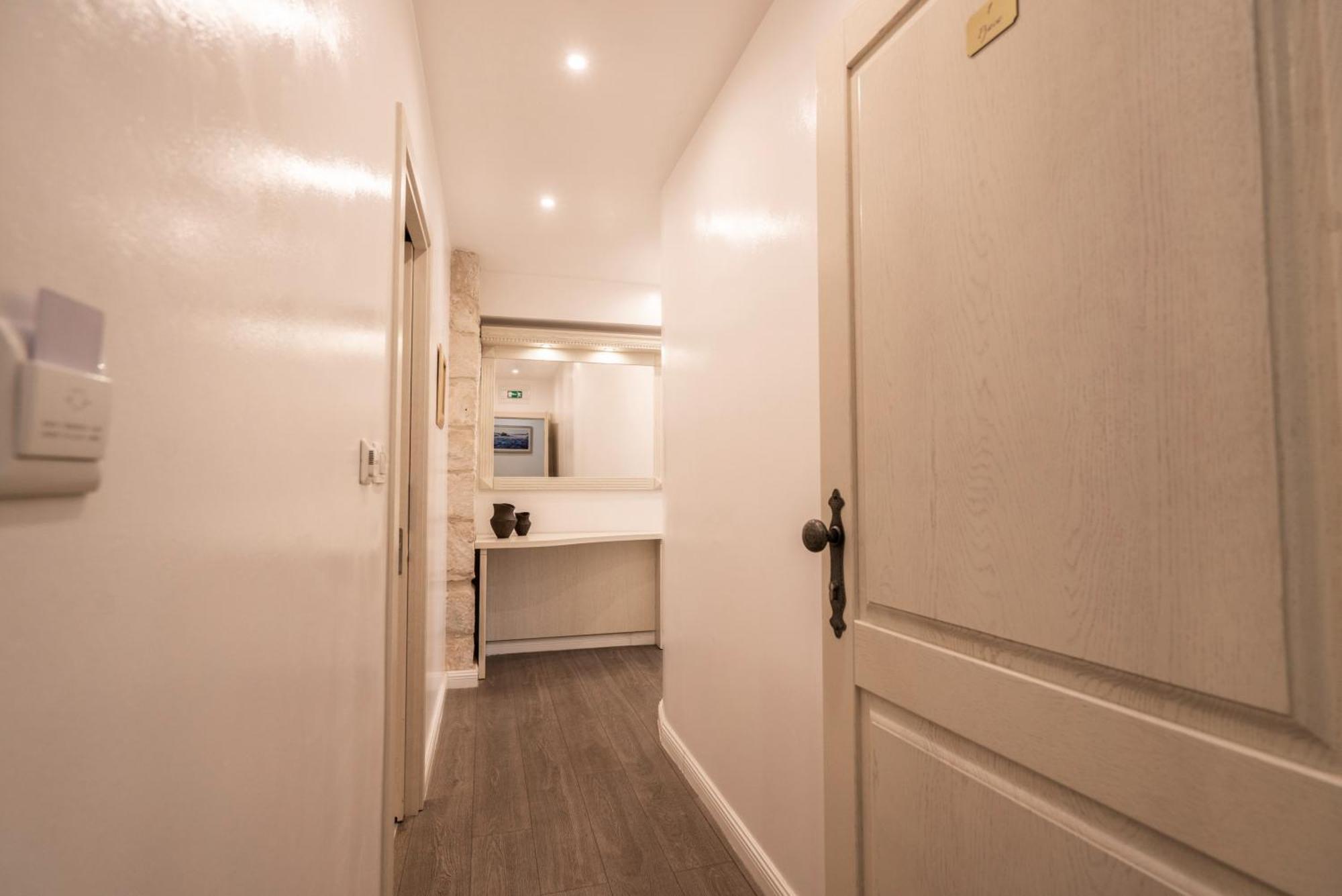Luxury Rooms Lucija And Luka Split Room photo