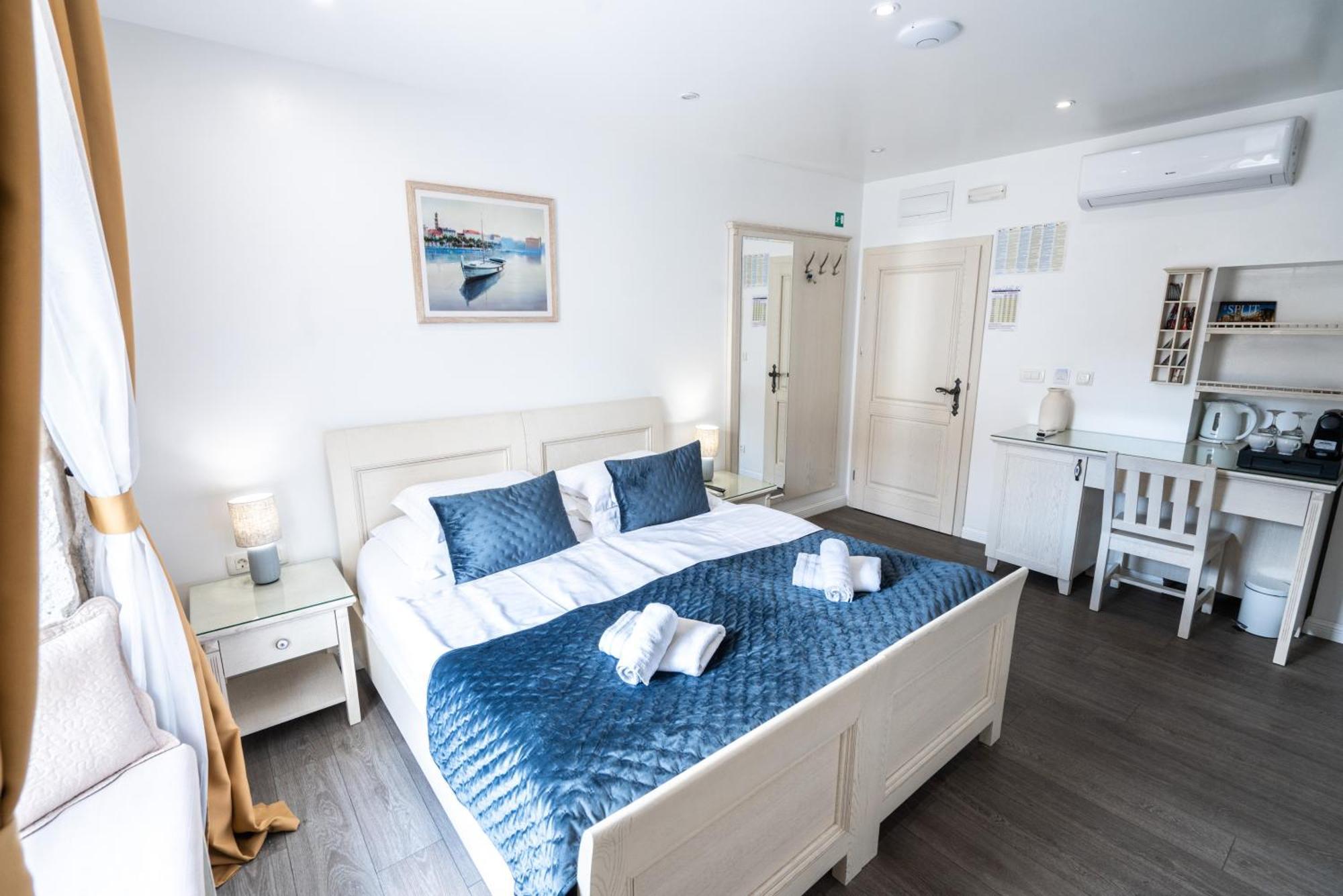 Luxury Rooms Lucija And Luka Split Room photo